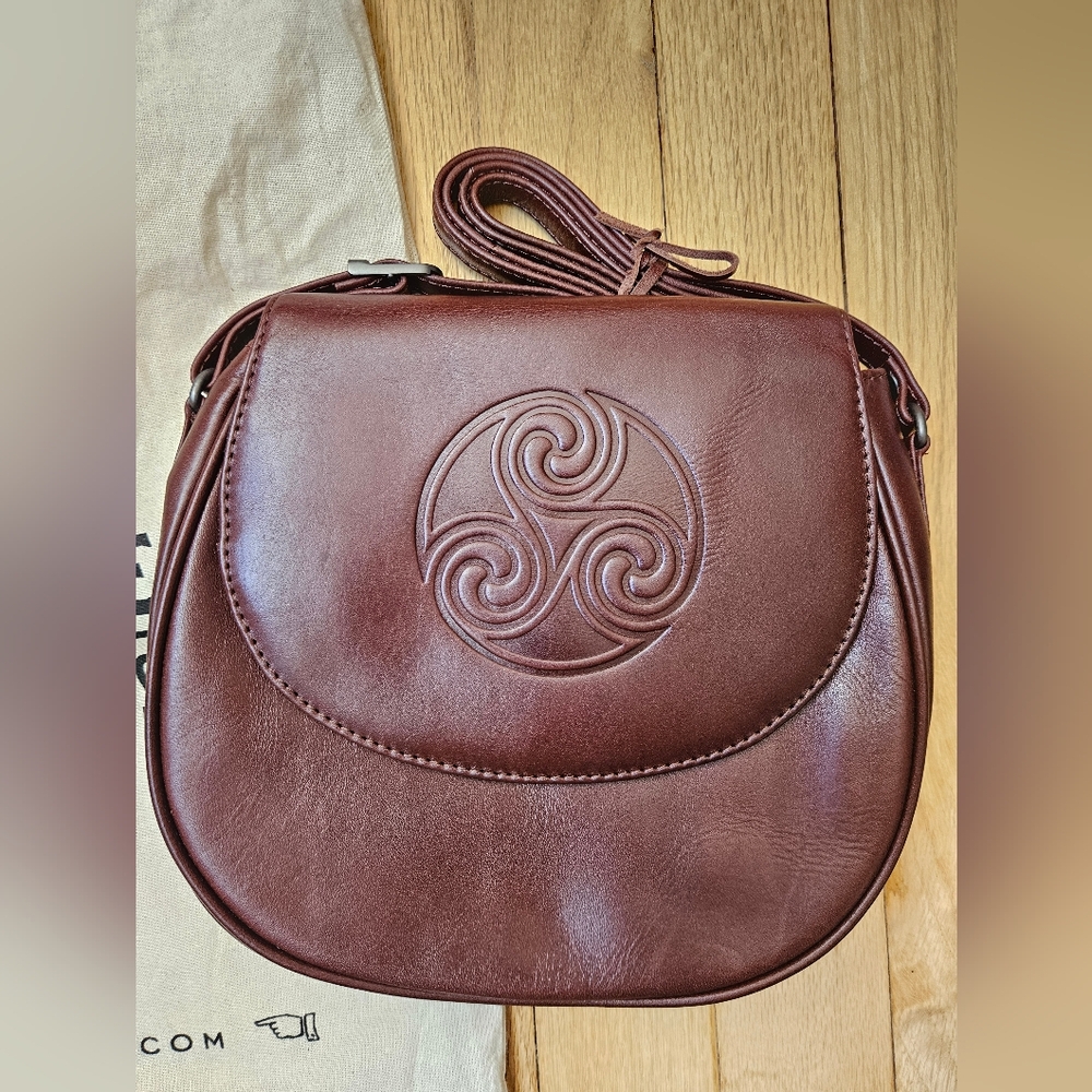 Lee River Hunter Celtic Brown Leather Saddle Bag NWOT
